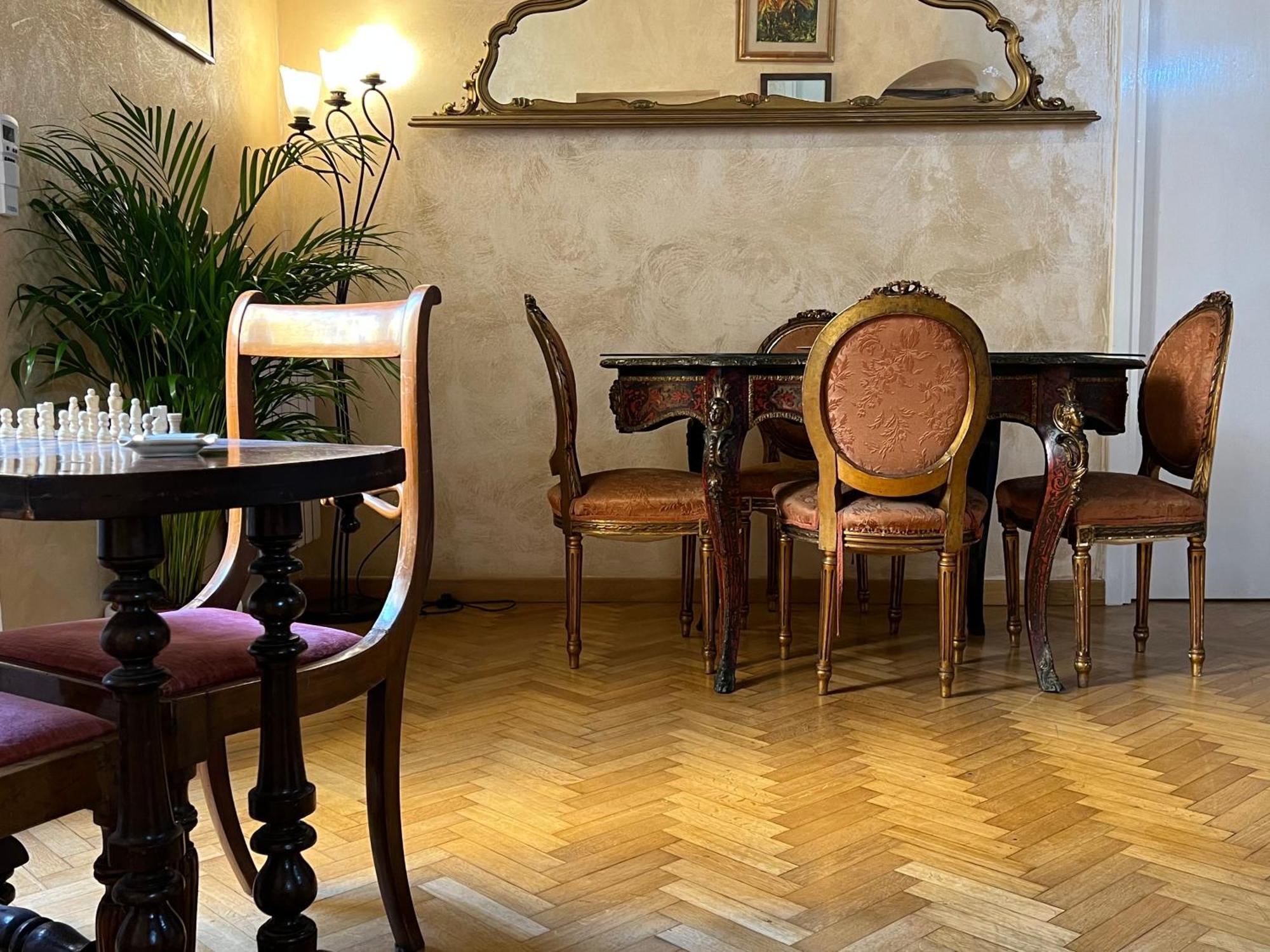 Italy Typicall Campo Di Fiori Appartement Rome